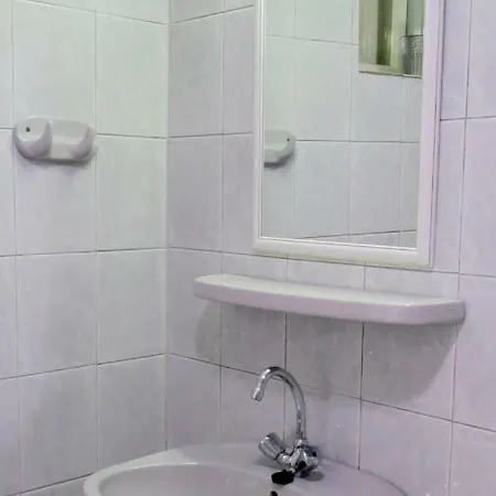 Falusi Vendeghaz, Rural Case de vacanță *